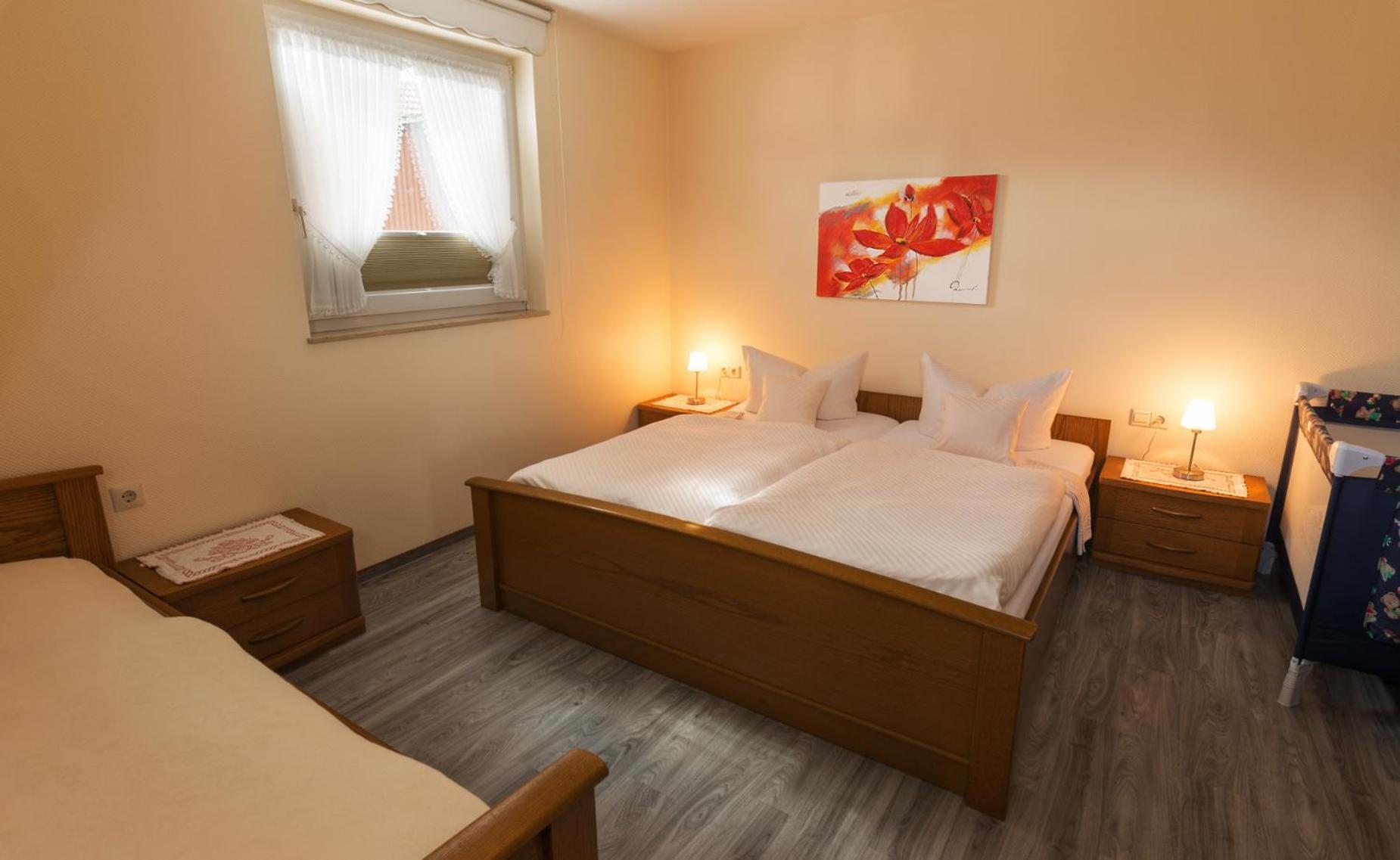 Gasthof-Ferienwohnung Zur Zweere Willingen  Dış mekan fotoğraf